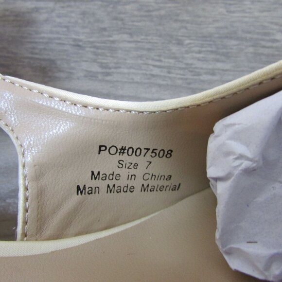 Journee Collection Women's 7 Knightly Pump Heels Ivory - Picture 3 of 4